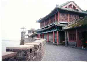 Where the Bohai Sea meets the Yellow Sea and  China looks out to Korea.